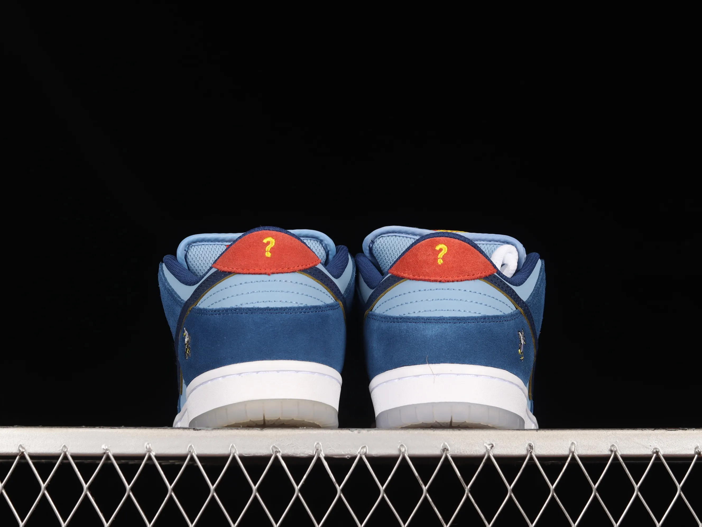 All Categories Nk SB Dunk Series Nk SB Dunk Low Low-top sneakers F version Why So Sad? x Nk SB Dunk Low SB low-top sports and leisure sneakers DX5549-400